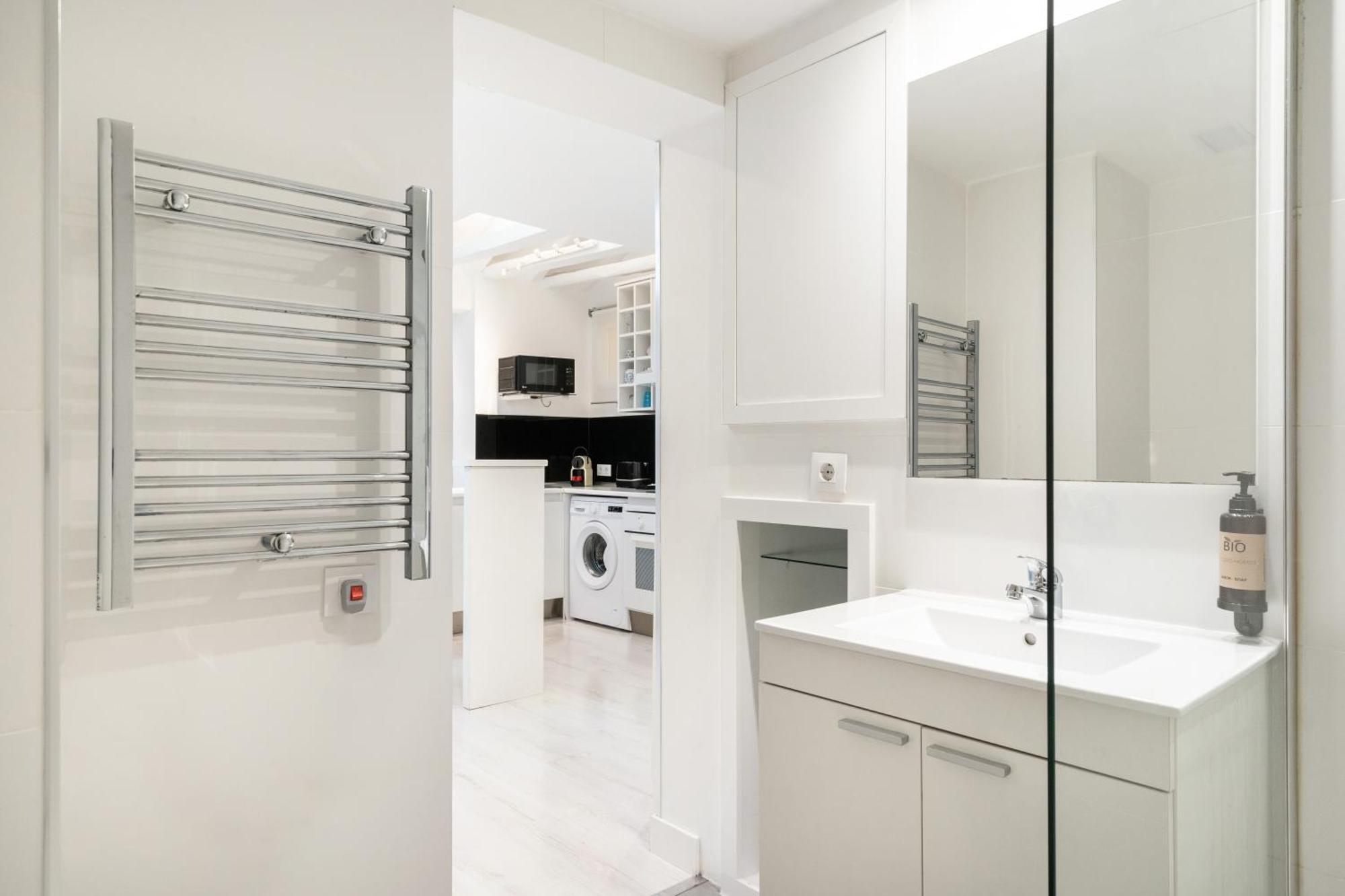 Cb21 Apartment Madrid Eksteriør billede